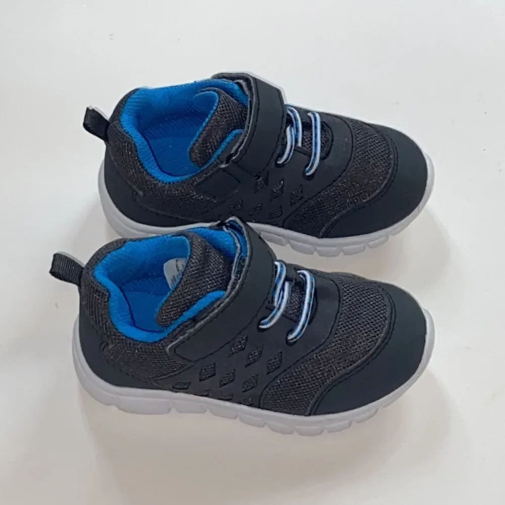 10/$50 Koala Kids Boy Gray & Blue Shoes Size 7